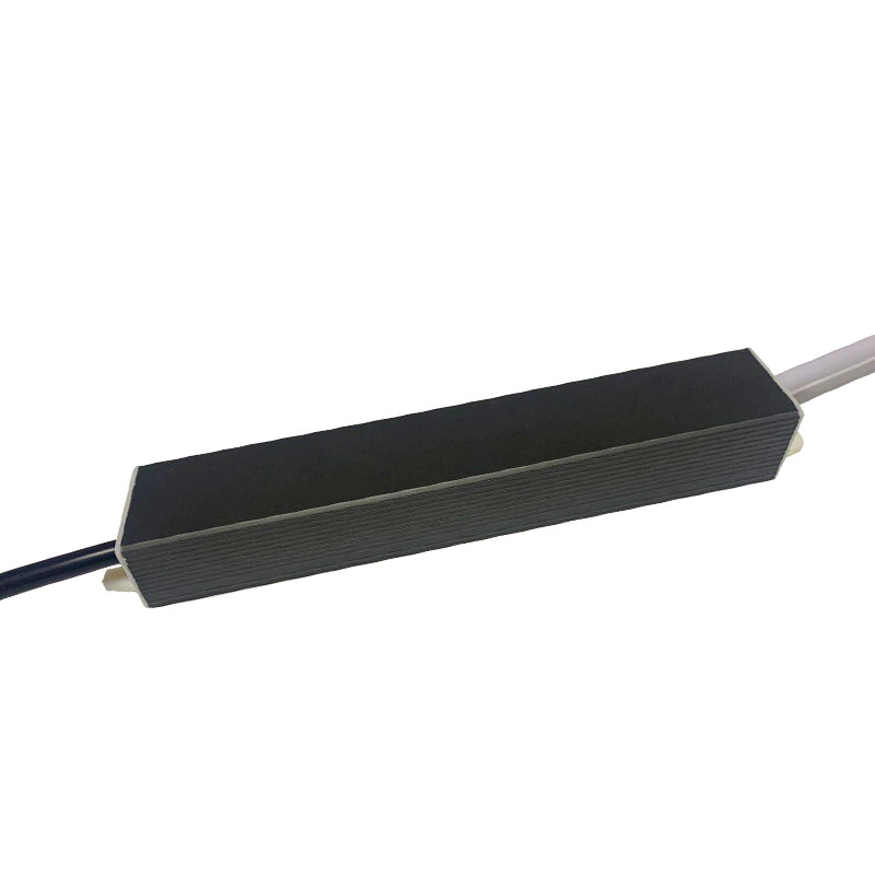 30W-36V Graue schwarze Aluminiumschale LED intelligente Möbelversorgung IP68 Reinigungsmaschine